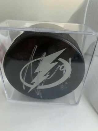 Steven Stamkos Hat Trick - Poster,  Puck and Hat Autographs 3