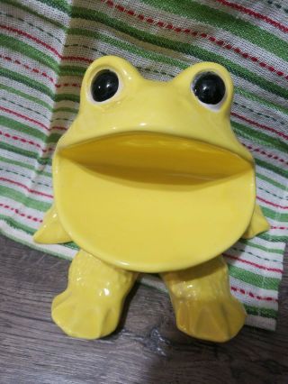 Vintage Ceramic Yellow Frog Sponge Toothbrush Holder Soap Dish 1970s