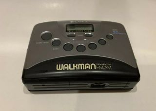 Vintage Sony WM - FX251 Walkman AM/FM Cassette Player Black Case Belts 2