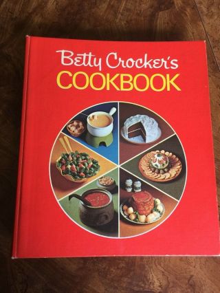 Vintage 1969 Betty Crocker’s Red Pie Cover 5 Ring Cookbook First Print