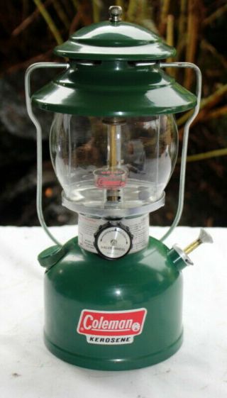 Vintage Green 1982 Coleman Model 201 Kerosene Lantern Never Fired