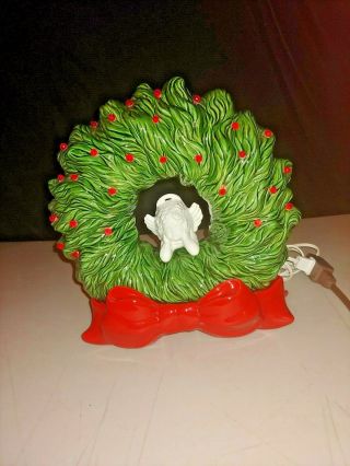 Vintage Christmas Decoration Lighted Ceramic Wreath