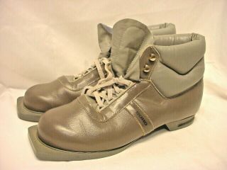Vintage Soho Nordic Norm 75 Gray Leather 3 Pin Cross Country Ski Boots Sz 45