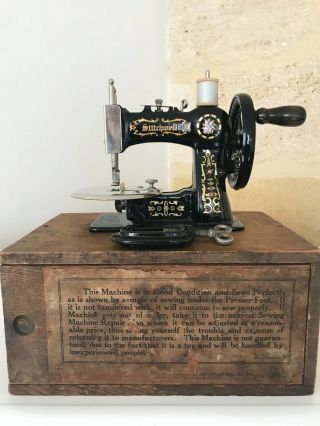 Antique Toy Sewing Machine Stitchwell 1920s Splendid