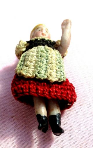 Dollhouse Miniature Artisan Carl Horn Tiny Doll With Vintage Crocheted Outfit