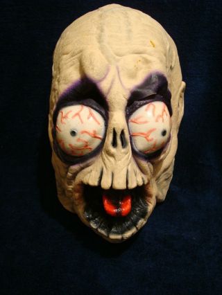 Vtg 1980s Don Post Studios Halloween Mask EYESCREAM 931 Blood Shot Eye Monster 2