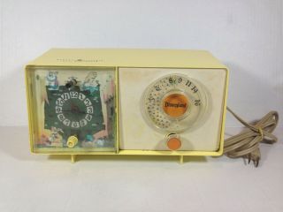 1960s Vintage Ge Disneyland Alice In Wonderland Tabletop Am Clock Radio