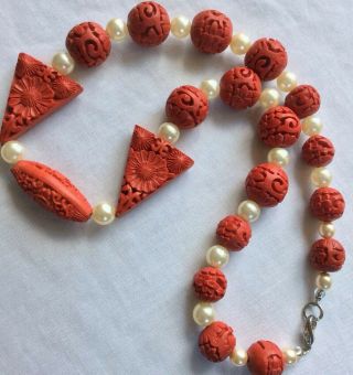Vintage Chinese Deep Red Carved Cinnabar/Faux Pearl Beaded Necklace 2