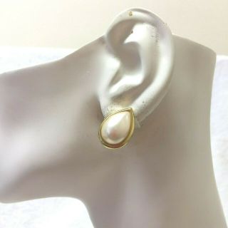 Vintage Jewellery Signed Trifari TM Classic Faux Pearl Clip On Earrings 3