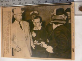 Vintage Wire Press Photo - Lee Harvey Oswald Shot By Jack Ruby 20 Years 10/27/1983