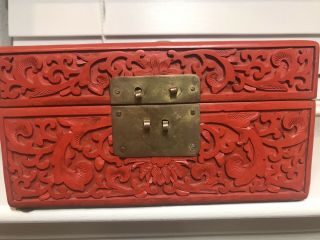 Vintage Chinese Red Cinnabar Hand Carved Trinket Box 3