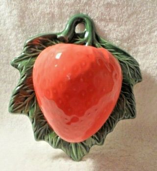 Vintage Strawberry Wall Pocket Vase Figure Ceramic Mid Century Mcm Usa