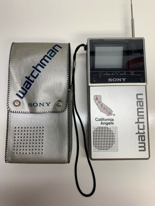 Vintage Sony Watchman Portable Analog Black & White Tv Model Fd - 20a
