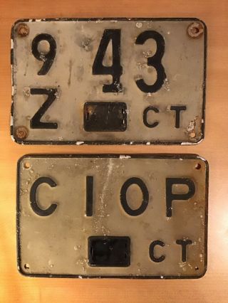 Two (2) Vintage 1940/50’s Connecticut Ct Scotchlite “shorty " License Plates