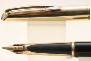 Vintage Waterman Cf Fountain Pen,  Black With Gold Trim & 18k Nib