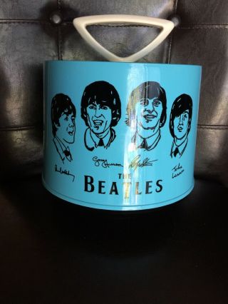 Vintage Disk Go Case With Beatles Image - Blue