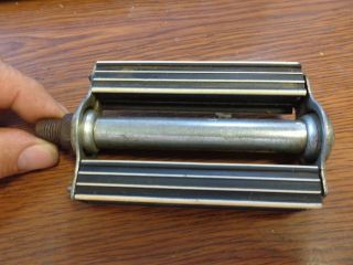 Vintage Bicycle Pedal 50s 60s Bike,  2 Tone Pad 1/2 " Shafts,  Reverse Thread