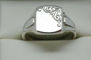 Vintage Silver Signet Ring - Size V