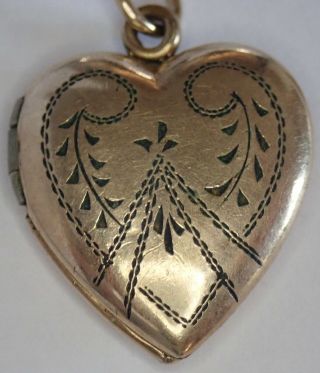 Vintage Art Deco Engraved Gold Filled Heart Locket Necklace