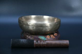 Old Antique Tibetan Singing Bowl Chakra Buddhist Yoga Meditation Hammered Nepal