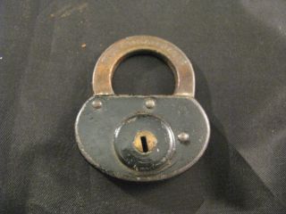 Vintage Antique Yale & Towne Metallic Padlock - Collectible Lock