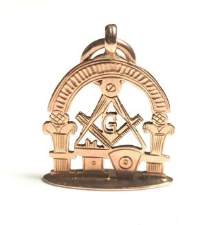 9ct Gold Antique Masonic Royal Arch Square & Compass Fob Charm William Adams