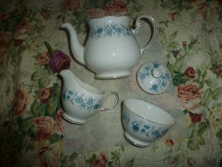 Colclough Vintage Tea Set Braganza