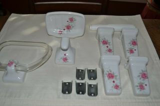 Vintage Ceramic/Porcelain 5 Piece Set Bathroom Accessories Floral Pink 3