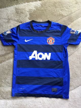 Vintage Manchester United Junior Away Shirt (10 - 12 Years) 2011 - 12 Season