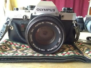 Vintage Olympus Om 10 35 Mm Camera & Olympus 1:1.  8 50 Mm Lens