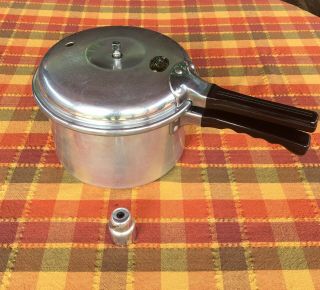 Vintage Pressure Cooker 4 Quart PRESTO Model 604 National w Seal 2