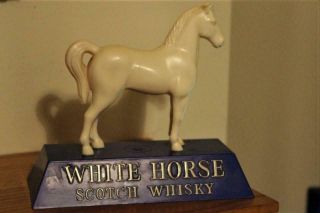 A Vintage White Horse Whisky Plastic Horse Figure On Stand 1950s / 60s
