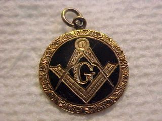 Vintage 14k Gold Enameled Masonic Freemason Charm Pendant 5/8 " Round 1.  2 Gram