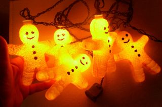 Vtg Christmas Cookie String Lights 5 Figural 4.  5 " Gingerbread Men Holiday Lights