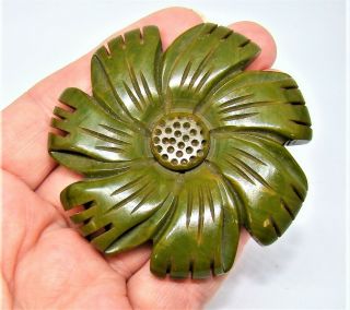 Vintage 1920 - 1930 Art Deco Swirled Spinach Green Bakelite Carved Flower Brooch
