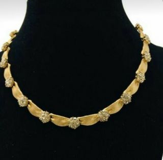 Vintage Crown Trifari Brushed Gold Tone Faux Pearl Rhinestone Loop Pin Necklace