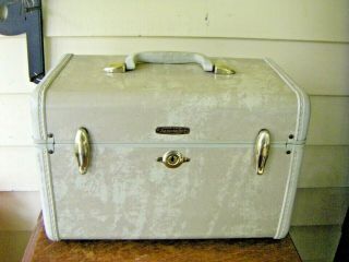 Vintage Samsonite Marbled Ivory Make - Up Train Case Luggage 4512 With Key