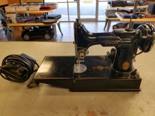 Antique Singer 221 - 1 Featherweight Sewing Machine W/ Pedal