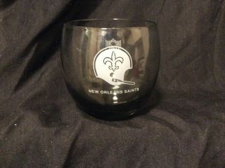 Vintage Nfl Football Orleans Saints 3.  25 " Smoke Glass Retro Barware T
