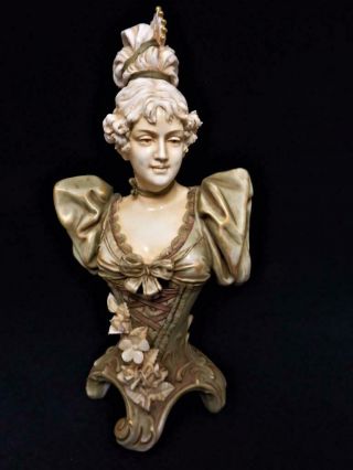 Antique Ernst Wahliss Turn Tepltz Austria Jugendstil Porcelain Lady Figure1900 