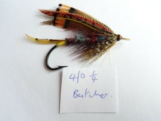 A FINE EARLY 20TH CENTURY GUT EYED BUTCHER SIZE 4/0 AND 1/4 SALMON FLY 3