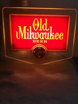 Vintage Old Milwaukee Beer Sign Light - Up Clock Sign Beer Advertising Wall Clock