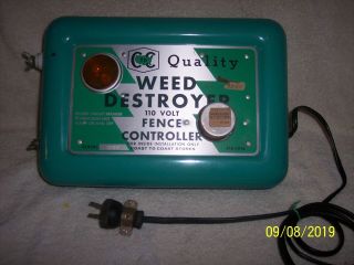 Vintage Coast - To - Coast Electric Weed Destroyer,  Fence Controller,  448 - 1016 Neat