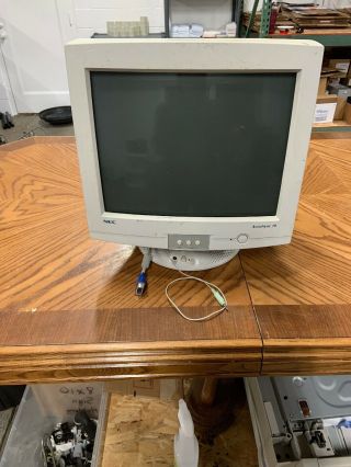 Vintage Nec As70 Accusync 70 16 " Crt Monitor W/audiobase 1633