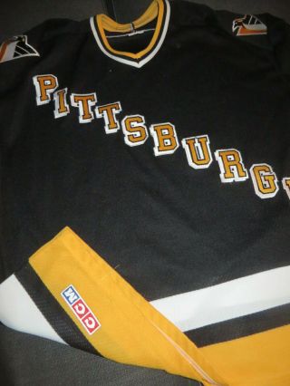 Vintage 1992 - 95 Pittsburgh Penguins CCM black hockey jersey Men XL 3