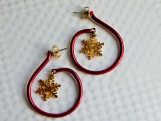 Avon Vintage Modernist Red Dangle Earrings Pierced Christmas Snowflake F15