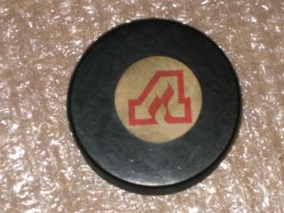 Atlanta Flames Puck Nhl Viceroy Rubber Crested 1973 - 1980