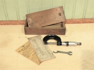 Vintage Moore & Wright No.  868 Micrometer Metalworking Measuring Tool