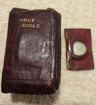 1895 Antique Miniature Holy Bible Kjv W/ Magnifying Glass Magnifier Gen.  Leather