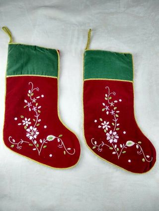 Set Of 2 Vintage Red Green And Gold Christmas Stockings Matching Set
